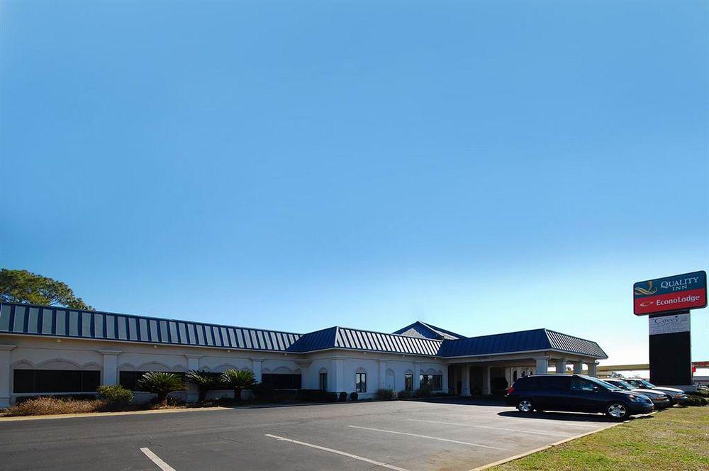 Quality Inn & Suites Conference Center Thomasville Exterior photo